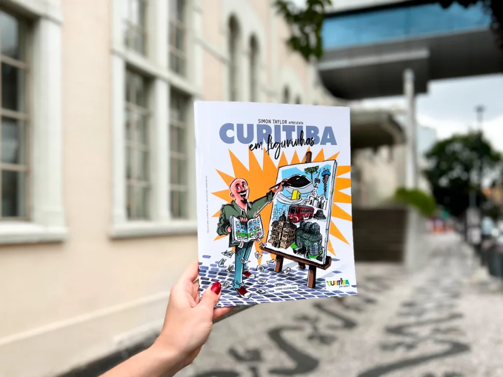 O álbum oficial Curitiba em Figurinhas celebra a história e a cultura da cidade de forma divertida e educativa. Foto: Divulgação/Shopping Mueller.